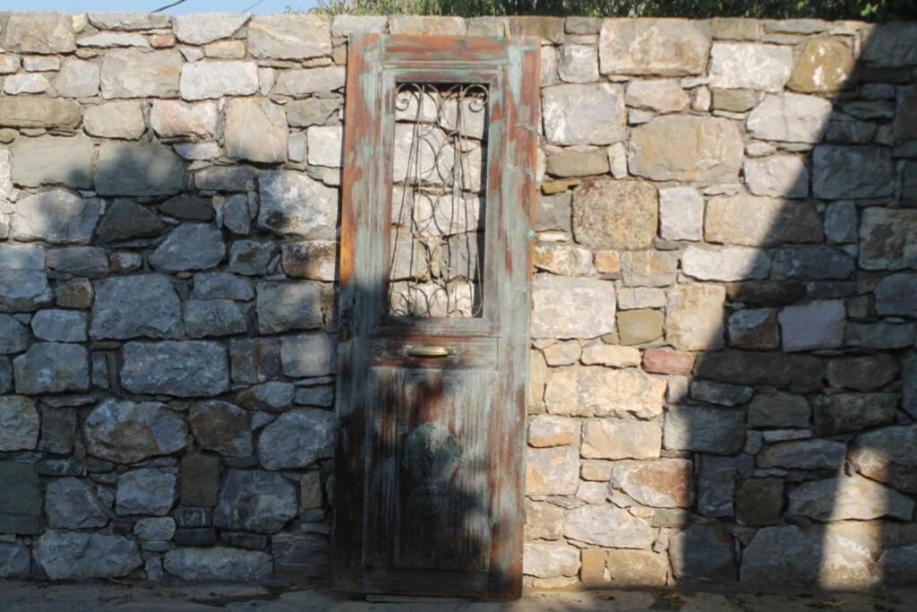 Pirgos  A Crystal Clear House In Pyrgos, Heraklion Crete מראה חיצוני תמונה
