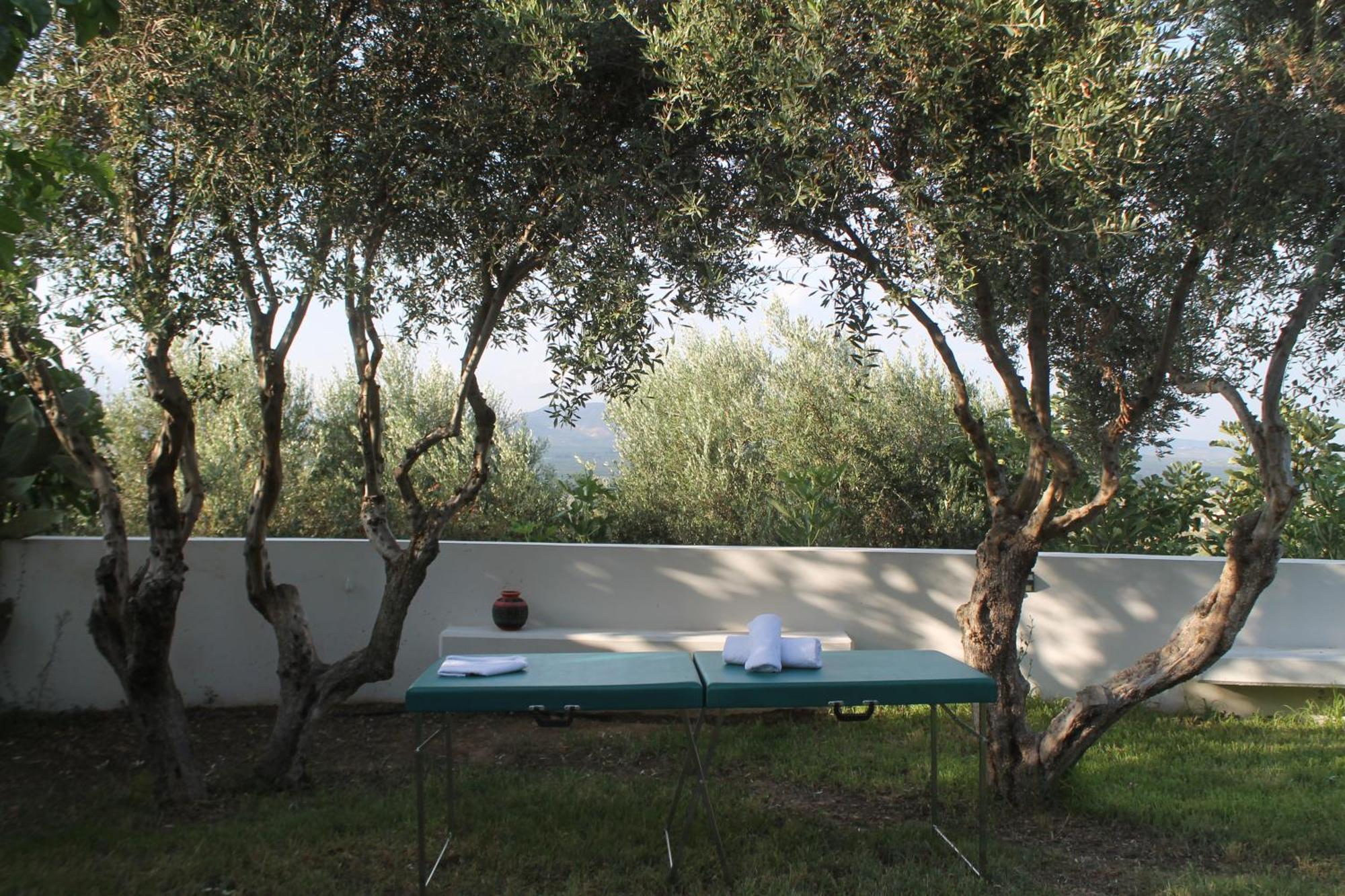 Pirgos  A Crystal Clear House In Pyrgos, Heraklion Crete מראה חיצוני תמונה